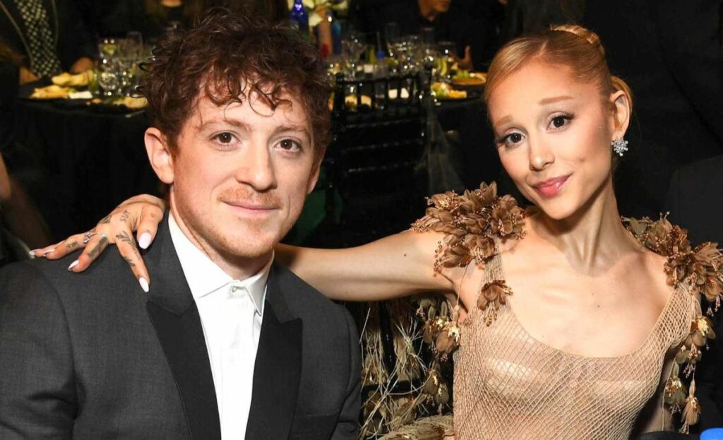 ariana-grandes-current-relationship-status-in-2025
